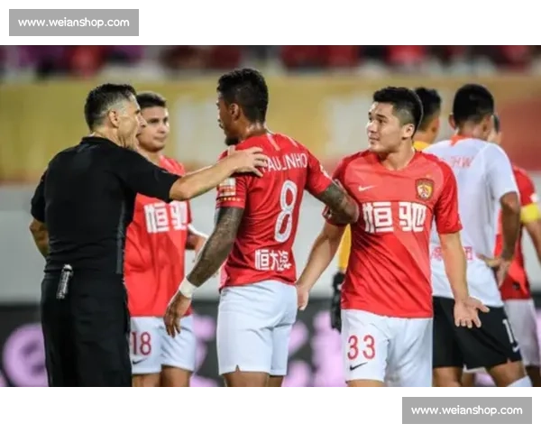 以上港比赛视频为中心,带你回顾精彩瞬间,感受激情四溢的比赛氛围