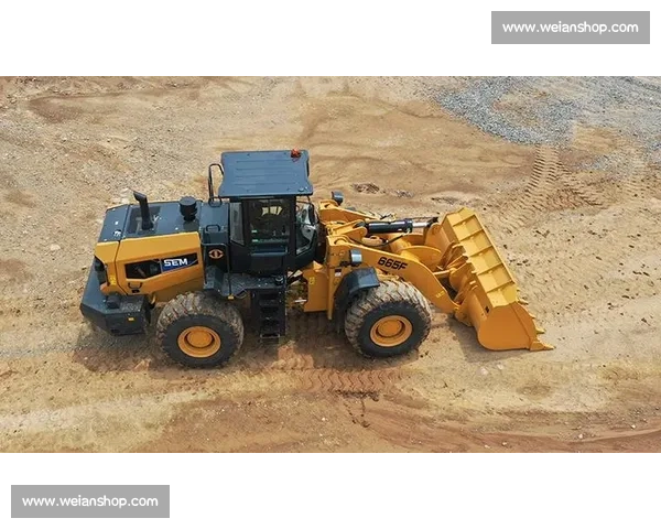 巅峰装载机技能对决赛精彩瞬间全景呈现