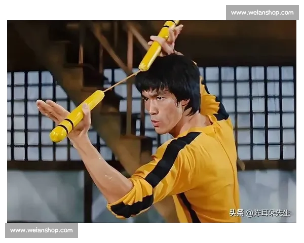 李小龙曾参加过哪些比赛并在其中展现出卓越的武术才能